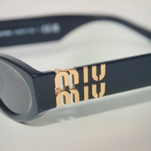 Miu Miu Oval Acetate Frame Sunglasses main image 7